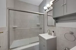 2390 Palisade Ave, New York City, NY 10463 - Photo 19