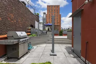 135 W 89th St, New York City, NY 10024 - Photo 7