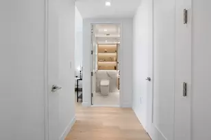 45-30 Pearson St, Long Island City, NY 11101 - Photo 7