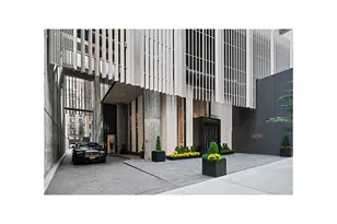 138 E 50th St, New York City, NY 10022 - Photo 9