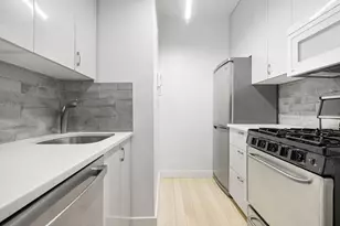 35 E 85th St, New York City, NY 10028 - Photo 7