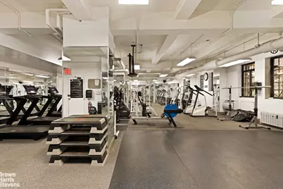 320 E 42nd Street #1001, New York City, NY 10017 - Photo 11