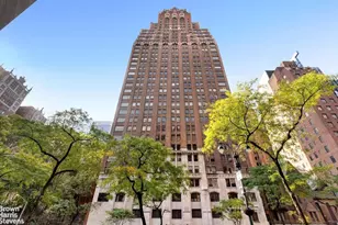 320 E 42nd St, New York City, NY 10017 - Photo 13