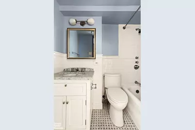 320 E 42nd Street #1001, New York City, NY 10017 - Photo 9