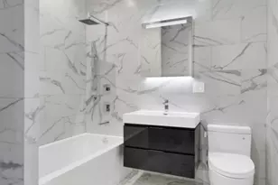 26-33 28th St, New York City, NY 11102 - Photo 7