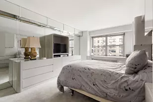 400 E 56th St, New York City, NY 10022 - Photo 7