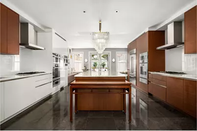414 E 50th Street, New York City, NY 10022 - Photo 3