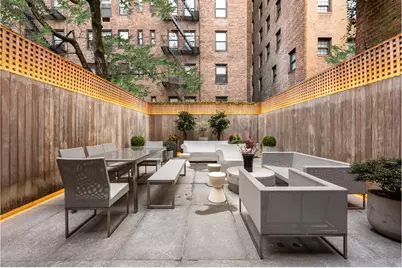 414 E 50th Street, New York City, NY 10022 - Photo 3