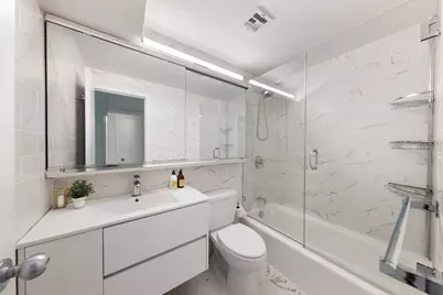 32 E 76th Street #1403, New York City, NY 10021 - Photo 7