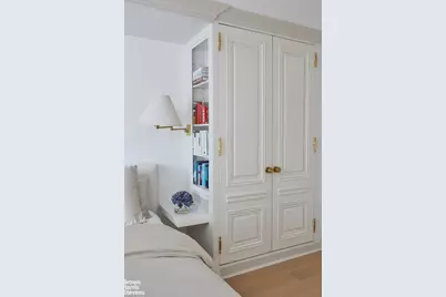 190 E 72nd Street #21B, New York City, NY 10021 - Photo 9