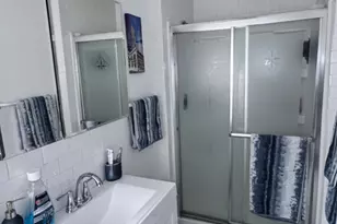 1718 Williamsbridge Rd, New York City, NY 10461 - Photo 27