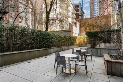 447 W 18th Street #4C, New York, NY 10011 - Photo 9