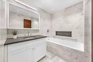 176 E 71st St, New York, NY 10021 - Photo 13