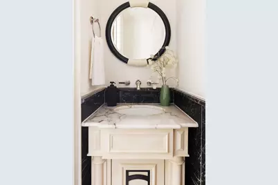 27 E 79th Street #5, New York City, NY 10075 - Photo 11