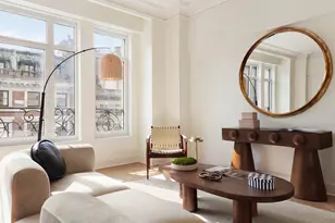 27 E 79th St, New York City, NY 10075 - Photo 3