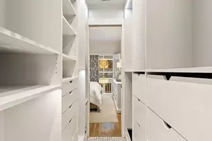 14 E 68th St, New York City, NY 10065 - Photo 15