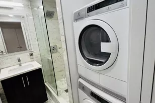 230 Central Park S, New York City, NY 10019 - Photo 11