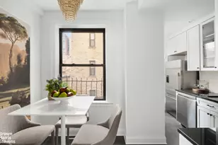 170 W 81st St, New York City, NY 10024 - Photo 7