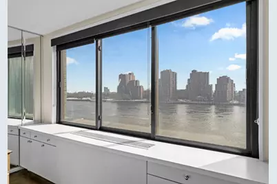 530 E 72nd Street #2E, New York City, NY 10021 - Photo 3
