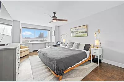 530 E 72nd Street #2E, New York City, NY 10021 - Photo 9