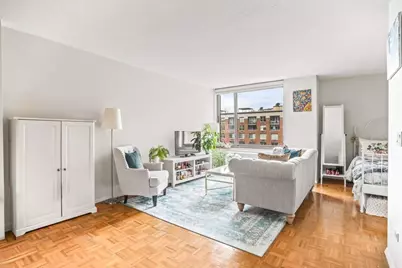 2 S End Avenue #8W, New York, NY 10280 - Photo 1