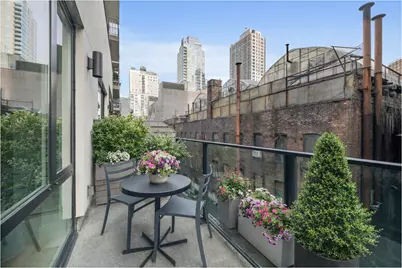 427 E 90th Street #4C, New York City, NY 10128 - Photo 3