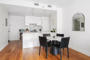 427 E 90th St, New York City, NY 10128 - Photo 5