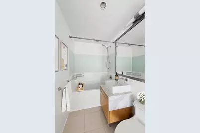 100 W 39th Street #40E, New York City, NY 10018 - Photo 7