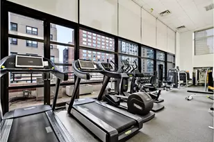 160 W 66th St, New York City, NY 10023 - Photo 15