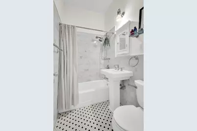 320 E 86th Street #3C, New York City, NY 10028 - Photo 7