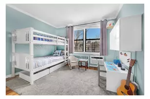 599 E 7th St, New York City, NY 11218 - Photo 5