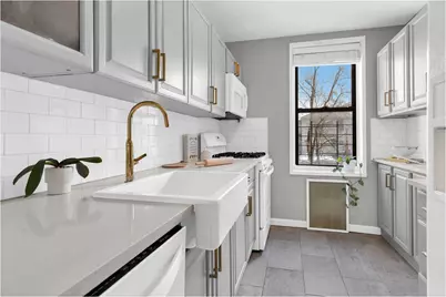 599 E 7th Street #2K, New York City, NY 11218 - Photo 3