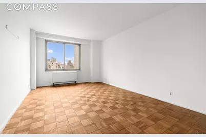 300 E 74th Street #20E, New York City, NY 10021 - Photo 5