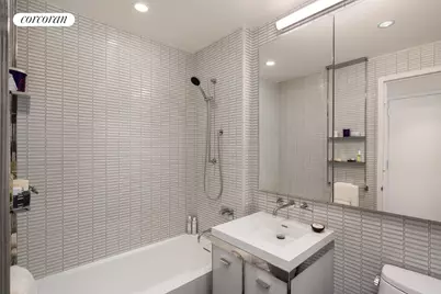 252 South Street #40C, New York, NY 10002 - Photo 9