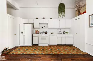 161 W 15th St, New York, NY 10011 - Photo 5