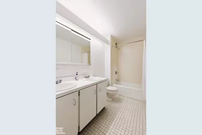 161 W 15th Street #3A, New York City, NY 10011 - Photo 9