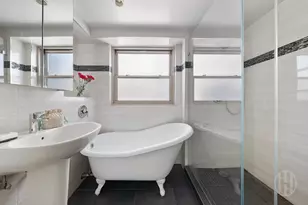 137 E 36th St, New York City, NY 10016 - Photo 9