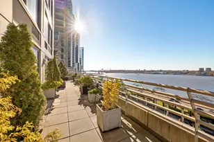 120 Riverside Blvd, New York City, NY 10069 - Photo 17
