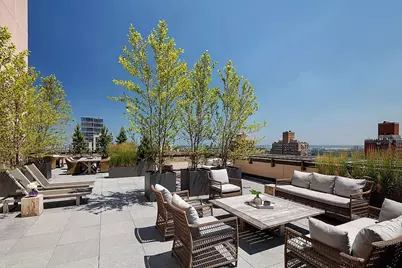 389 E 89th Street #6G, New York City, NY 10128 - Photo 11