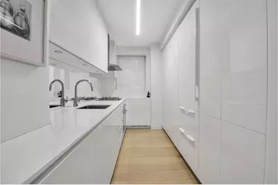 923 5th Avenue #2C, New York City, NY 10021 - Photo 5