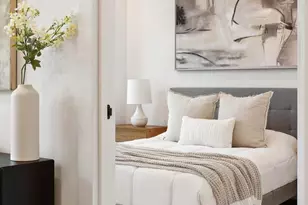 25-23 Newtown Ave, New York City, NY 11102 - Photo 5