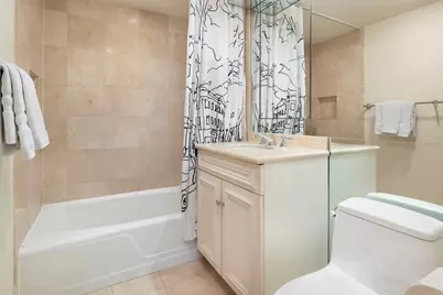 176 E 71st Street #8D, New York City, NY 10021 - Photo 11