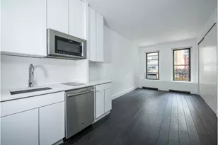 237 E 54th St, New York City, NY 10022 - Photo 1