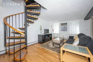 352 W 117th St, New York, NY 10026 - Photo 5