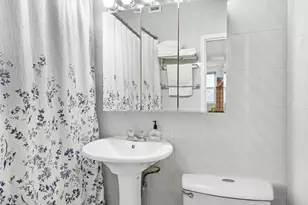 401 E 74th St, New York City, NY 10021 - Photo 5