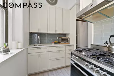 205 W 54th Street #5F, New York City, NY 10019 - Photo 3