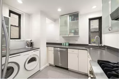 625 Greenwich Street #5, New York City, NY 10014 - Photo 3