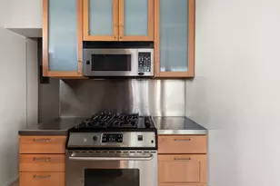 110 E 71st St, New York City, NY 10021 - Photo 5