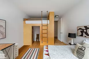 525 W 22nd St, New York City, NY 10011 - Photo 15