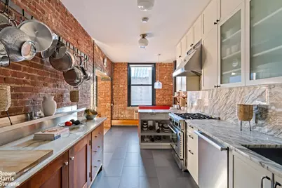 525 W 22nd Street #5A, New York City, NY 10011 - Photo 11